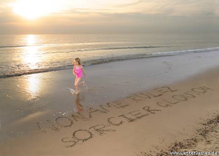 sorcier glouton dans le sable